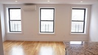 Primary Photo - 87 N Portland Ave