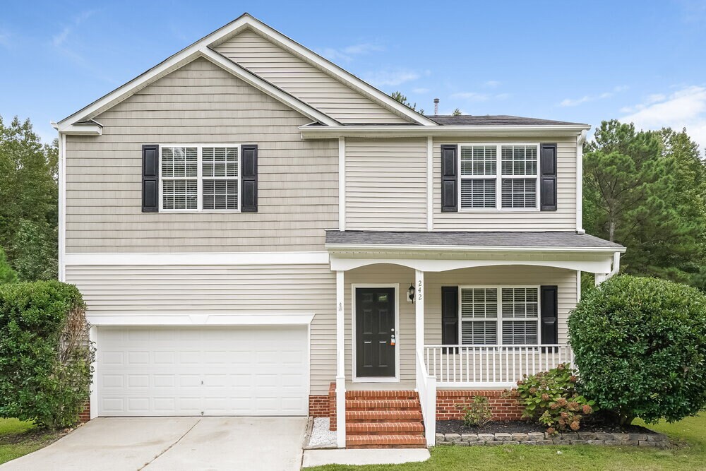 Foto principal - 242 River Hills Dr
