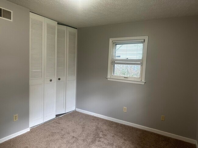 Building Photo - 2929 Tuscaloosa Ln