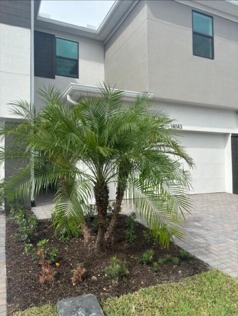 Foto principal - 14043 SW Thorens Dr