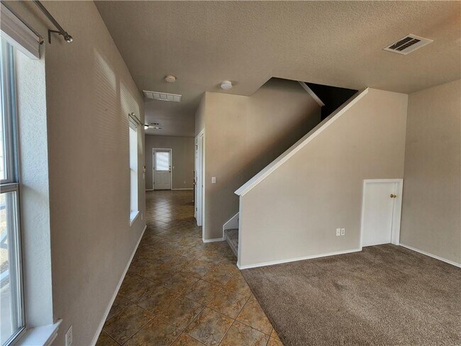 Building Photo - 302 Windridge Village Cove