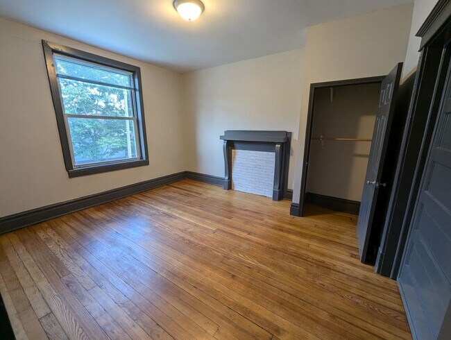 Building Photo - 3649 Nebraska Ave