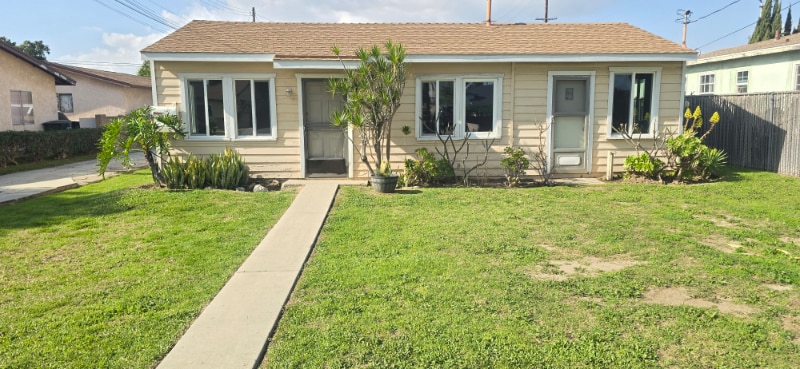 Photo - 13109 Barlin Ave (Downey, CA)
