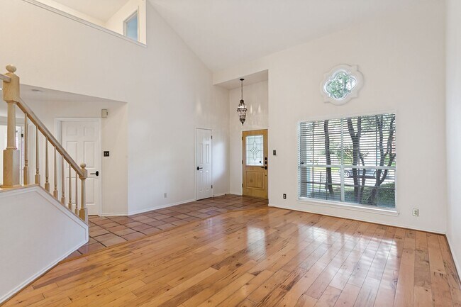 Foto del edificio - 2535 Chestnut Bend