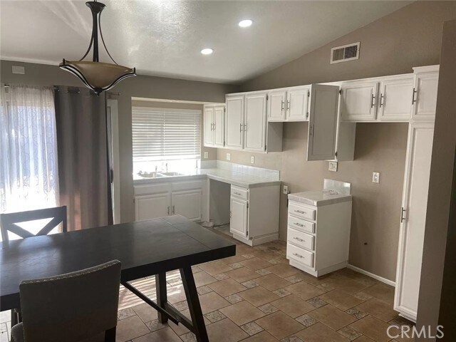 Building Photo - 3568 Warm Springs Ct