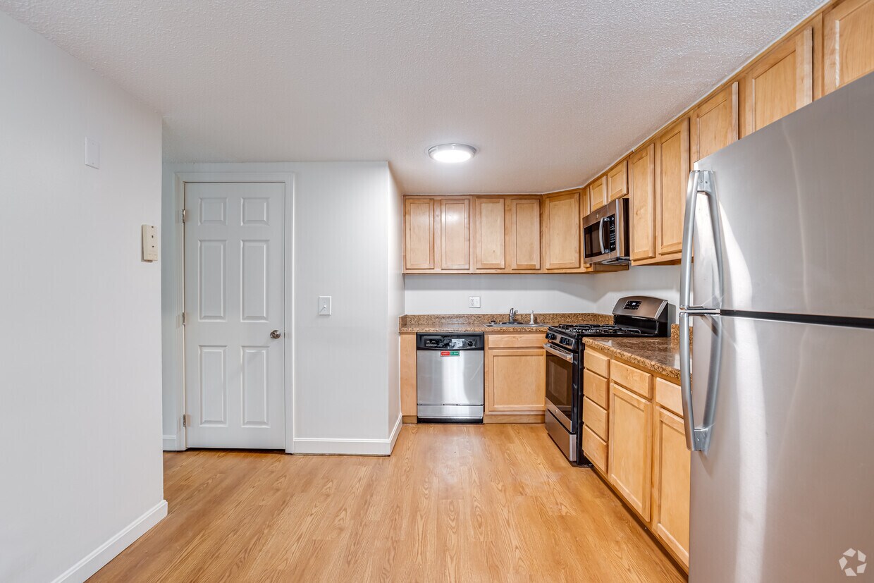 River Park Landings 143 W Grove St Middleboro, MA