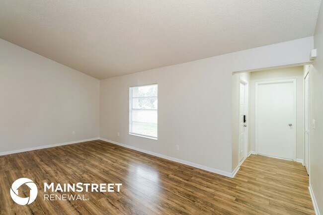 Foto del edificio - 822 7 Gables Cir SE