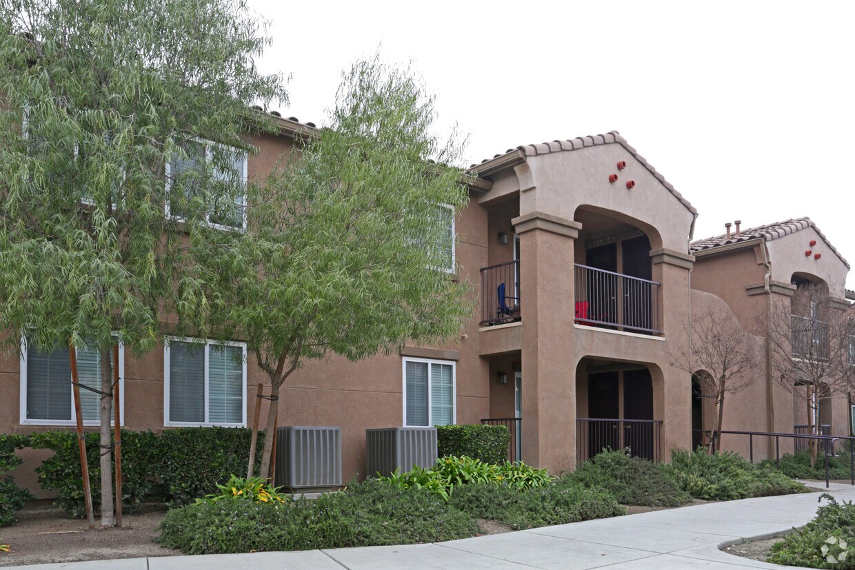 Avalon Family Apartments in Corcoran, CA