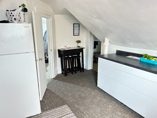 Foto del edificio - 103 Erie St SE