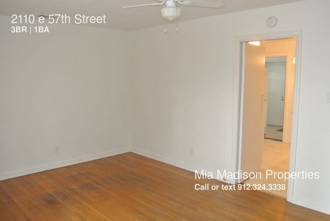 Building Photo - 2110 E 57th St