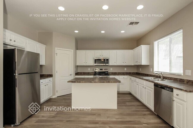 Building Photo - 4167 S 249th Ave