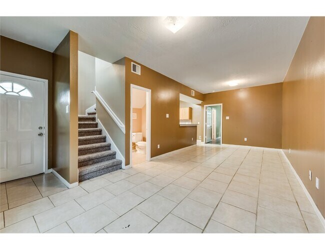 Ost South Union Townhouses For Rent Houston Tx Apartments Com