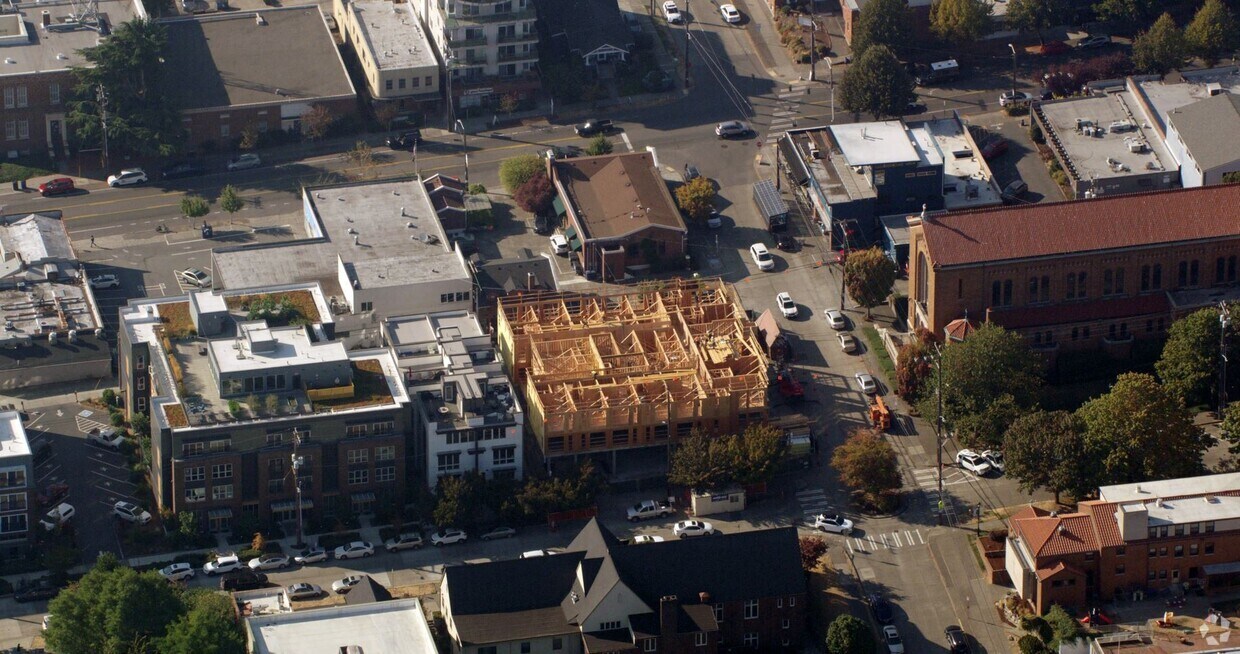 Basalt Apartments in Seattle, WA
