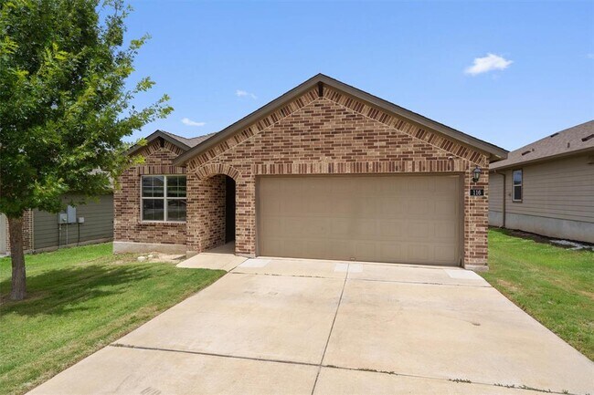Building Photo - 116 Miles Dr