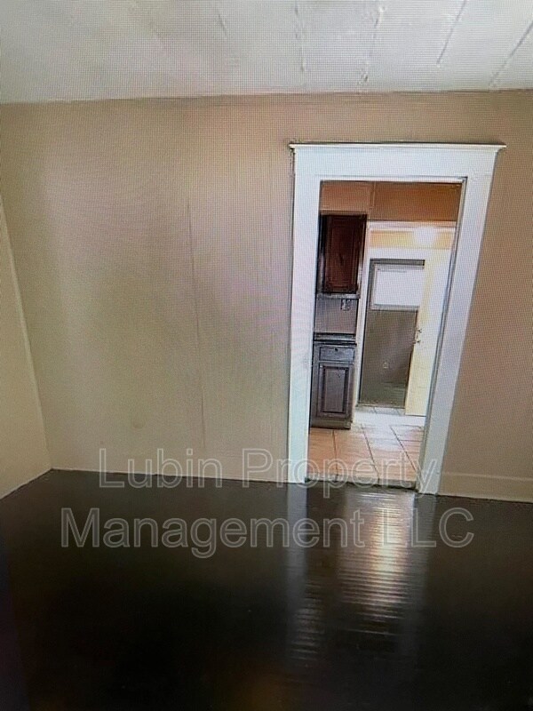 Foto del edificio - 2322 Lowell Ave