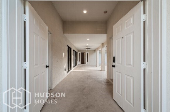 Building Photo - Multiple Applications Received! 17 Milbark...