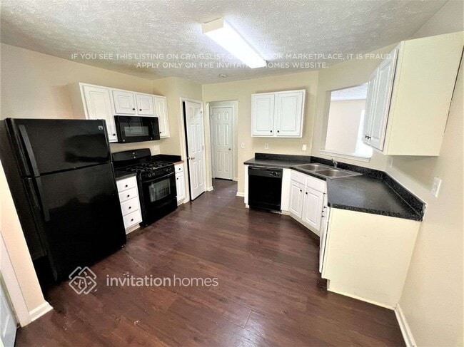Building Photo - 8157 N Sterling Lakes Dr