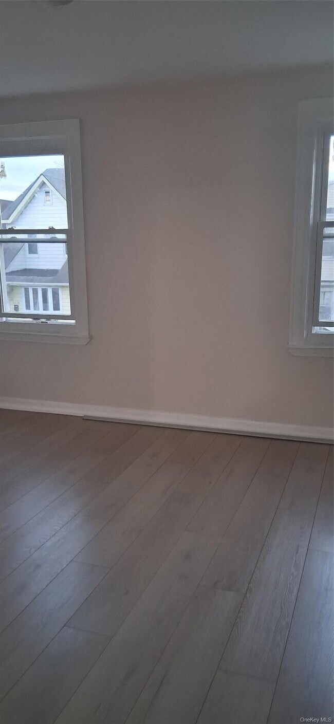 Foto del edificio - 104-73 129th St