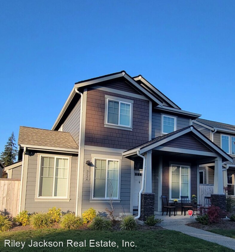 3 br, 2.5 bath House 3234 64th Lane SW House Rental in Tumwater, WA