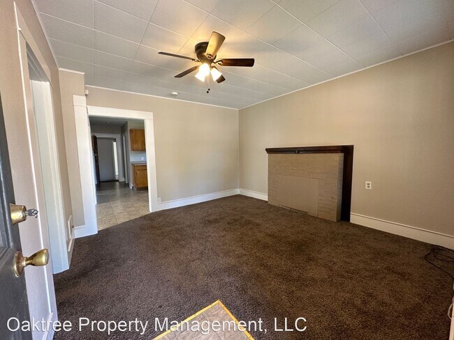 Building Photo - 4 br, 2 bath House - 148 College St S