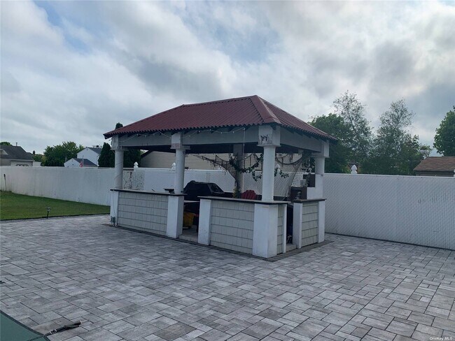 Building Photo - 177 Tarpon Ave
