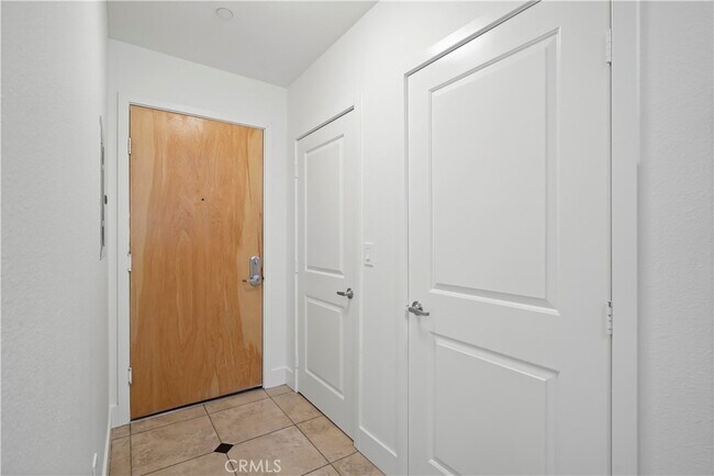 Building Photo - 11312 Huston St