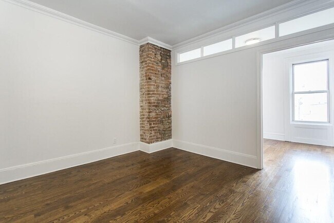 Foto del edificio - 236 Montgomery St