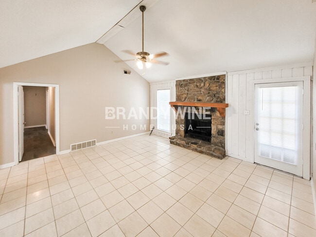 Building Photo - 4087 Friendly Way
