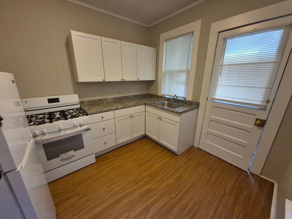 Foto principal - 268 Hamilton St