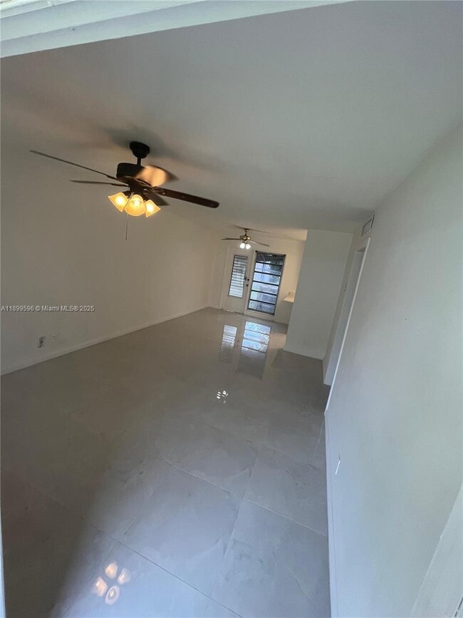 Foto del edificio - 2319 Jackson St