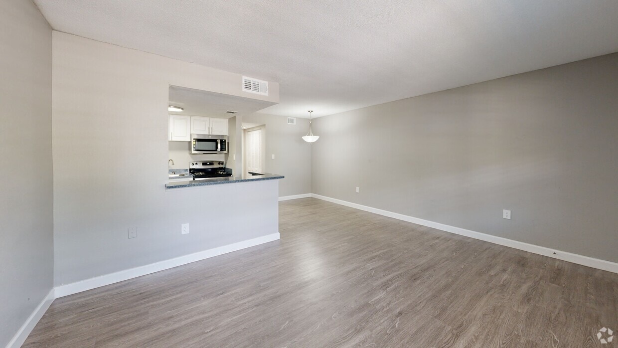 Photo - Serenity Lake Apartments