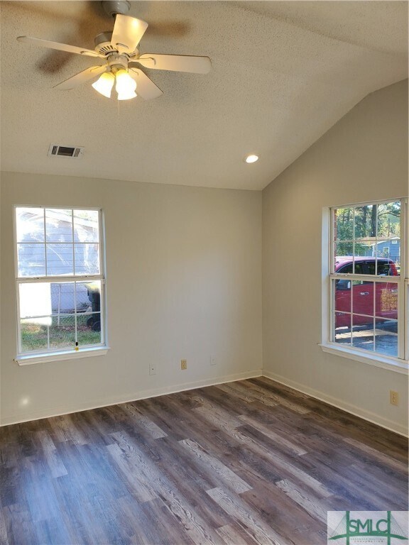 Building Photo - 1408 Eleanor St