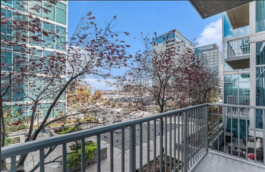 Foto del edificio - 1700 Bassett St