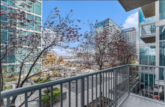 Building Photo - 1700 Bassett St