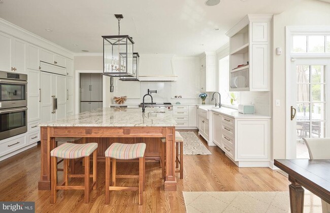 Foto del edificio - 17 Greenbriar Cir