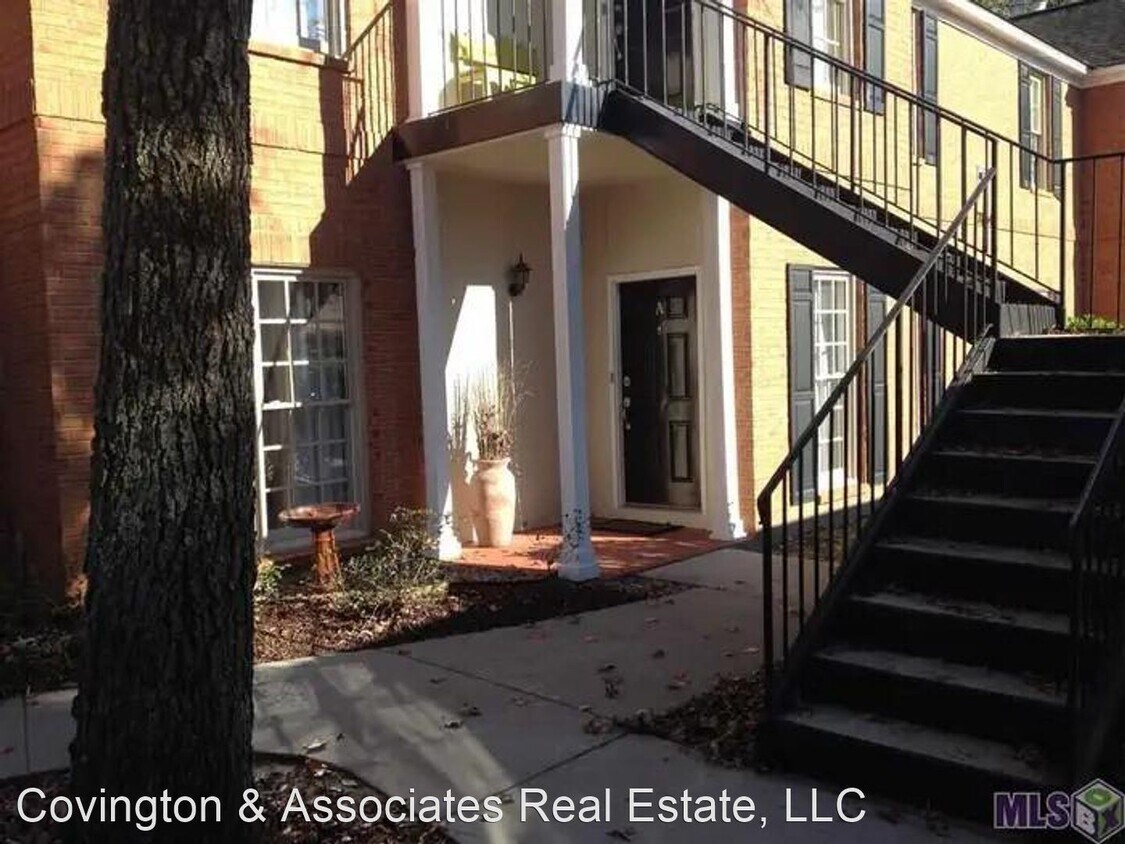 2 br, 2 bath House 7864 Jefferson Place House Rental in Baton