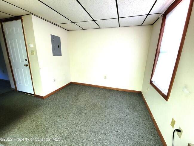 Building Photo - 2122 Ash St