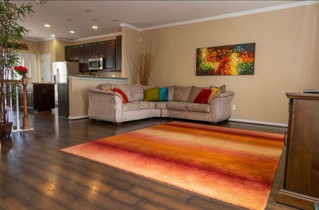Foto del edificio - 505 Waterside Dr