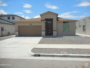 Building Photo - 561 Oakmont