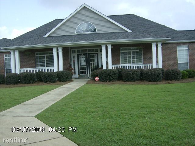 Building Photo - 1701 Macon Rd