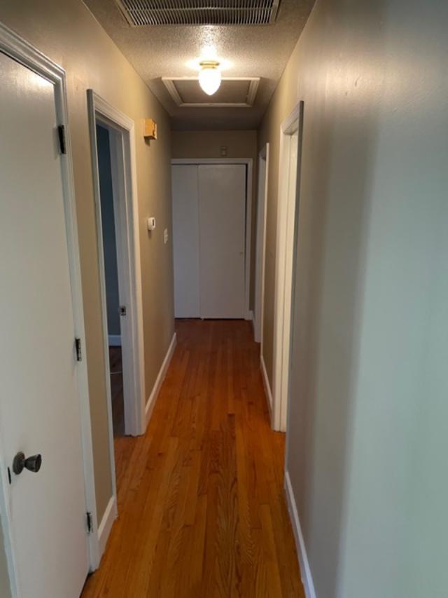 Foto del edificio - 7653 Kings Grant Ln