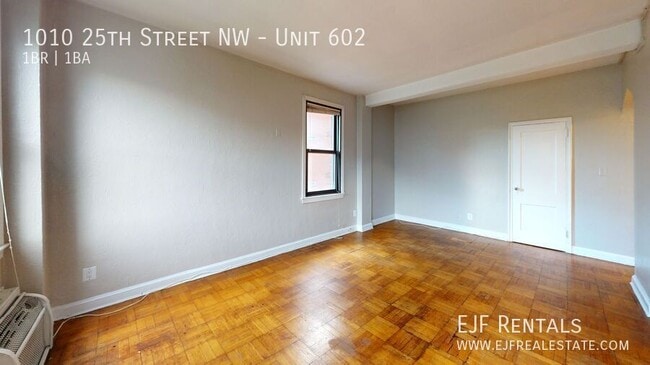 Building Photo - 1010 25th St NW