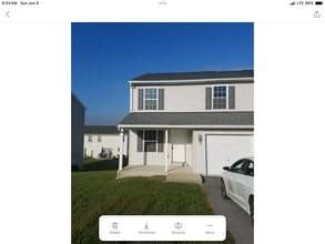 Building Photo - 2807 Mannerchor Rd