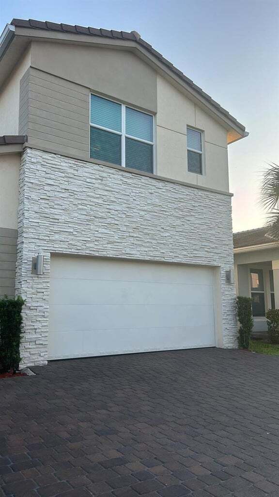 Building Photo - 4161 Marina Way