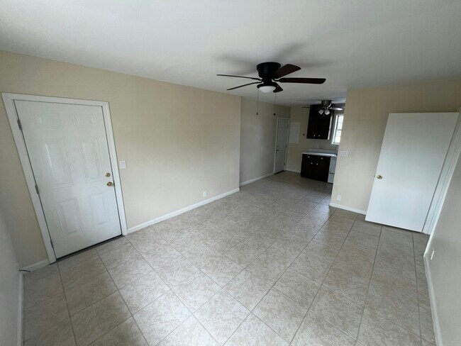Foto del edificio - 724 S 4th St