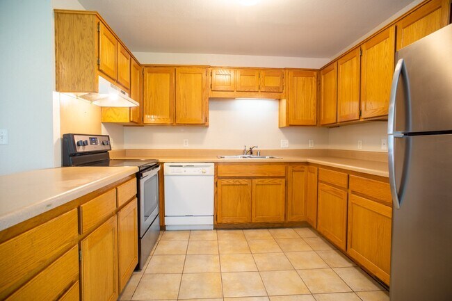 Building Photo - 2459 N Brophy Cir