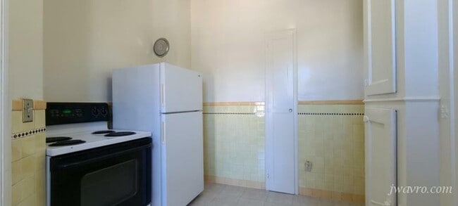 Building Photo - 336 Claremont Blvd
