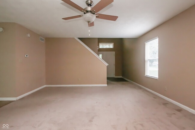 Building Photo - 3338 Montgomery Dr