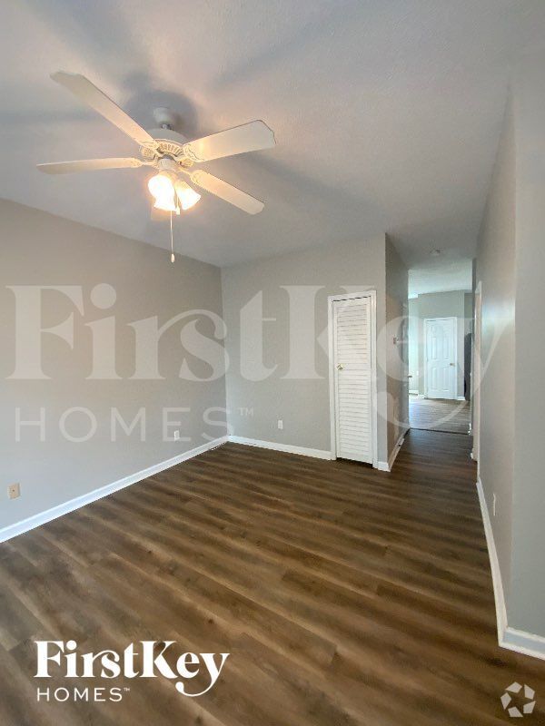Building Photo - 2451 Brianna Dr
