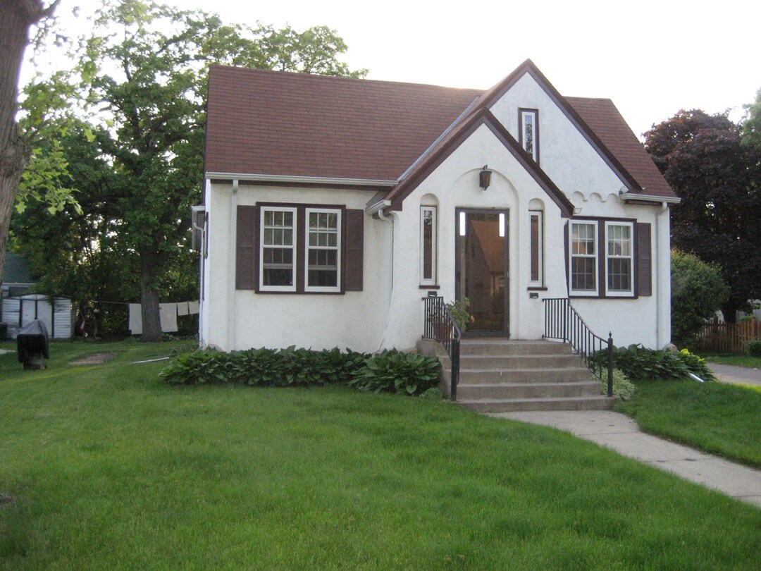 Primary Photo - 4930 28th Ave S